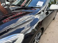 USED 2018 18 VOLVO V40 2.0 T2 R-Design Pro Hatchback 5dr Petrol Manual Euro 6 (s/s) (122 ps) NAV~BLUETOOTH~DAB~CRUISE~HEAT SEATS