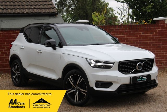 View our VOLVO XC40