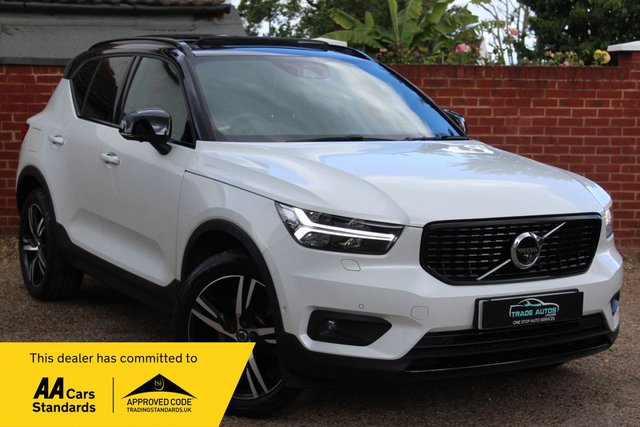 View our VOLVO XC40