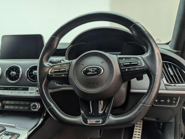 USED 2020 20 KIA STINGER 2.0 Stinger GT-Line ISG Auto 5dr CLICK+COLLECT / HOME DELIVERY