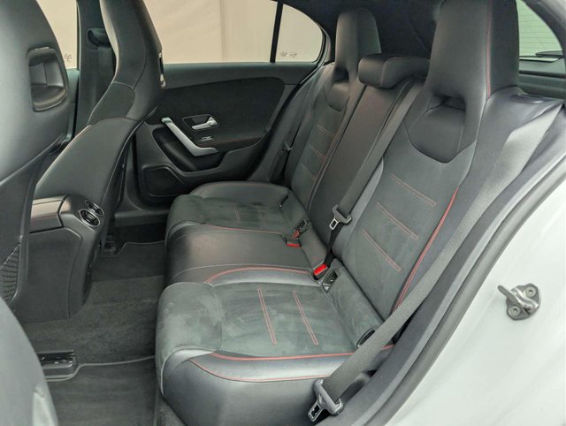 USED 2021 21 MERCEDES-BENZ A-CLASS 1.3 A 180 AMG Line Auto 5dr CLICK+COLLECT / HOME DELIVERY
