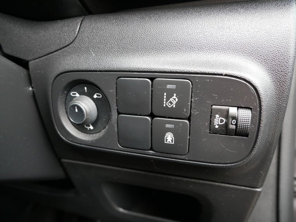 USED 2019 19 CITROEN C3 1.2 PureTech Feel Nav Edition Hatchback 5dr Petrol Manual Euro 6 (s/s) (82 ps) SAT NAV, BLUETOOTH