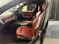 USED 2022 72 BMW 3 SERIES 2.0 320i M Sport Auto Euro 6 (s/s) 4dr PERFORMANCEKIT+MPROPACK+20S