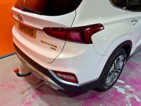 USED 2019 19 HYUNDAI SANTA FE 2.2 CRDi Premium SE SUV 5dr Diesel Auto 4WD Euro 6 (s/s) 7 Seat (200 ps) Pan Roof. 7 Seats. HUGE Spec.
