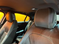 USED 2016 16 JAGUAR XE 2.0d R-Sport Saloon 4dr Diesel Manual Euro 6 (s/s) (163 ps) Over &pound;3000 Of Extras.
