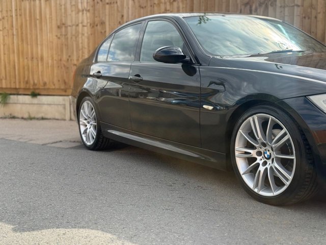 View our BMW 3 SERIES