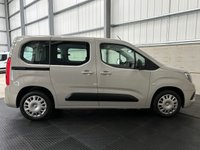 USED 2019 19 VAUXHALL COMBO LIFE 1.5 TURBO D 130PS BLUEINJECTION AUTO DIESEL 5DR MPV DESIGN 1 OWNER, 1 YEARS MOT, BIG SPEC