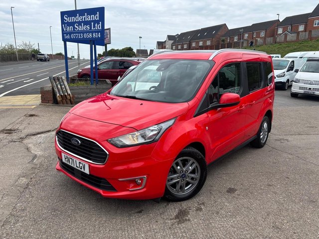 View our FORD TOURNEO CONNECT