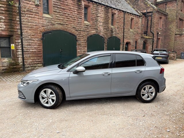 View our VOLKSWAGEN GOLF