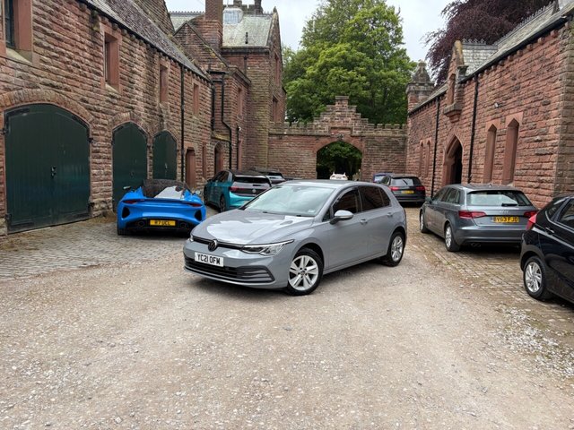 View our VOLKSWAGEN GOLF