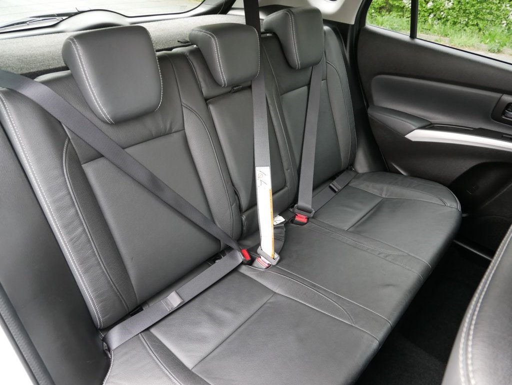 USED 2020 20 SUZUKI SX4 S-CROSS 1.4 Boosterjet GPF SZ5 SUV 5dr Petrol Auto ALLGRIP Euro 6 (s/s) (140 ps) 2 KEYS, BLUETOOTH, PAN ROOF