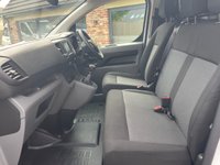USED 2022 72 VAUXHALL VIVARO 1.5 Turbo D 2900 Dynamic Panel Van 6dr Diesel Manual L2 H1 Euro 6 (s/s) (100 ps) FINANCE PX WARRFINANCE PX WARRANTY