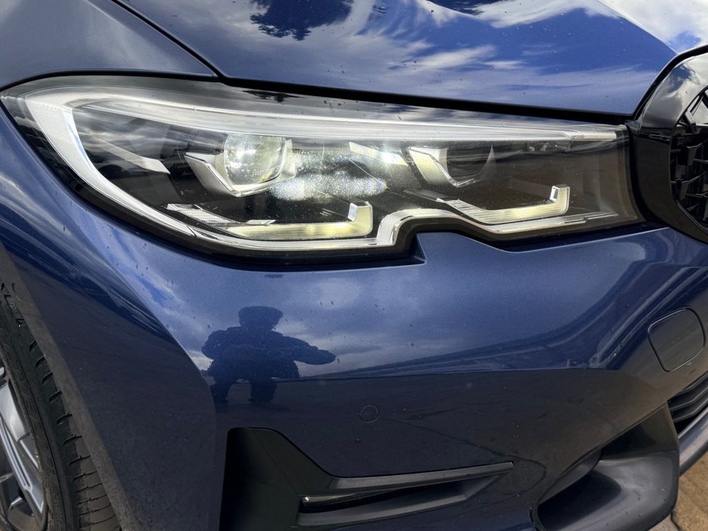 USED 2021 70 BMW 3 SERIES 2.0 318d MHT Sport Saloon 4dr Diesel Hybrid Auto Euro 6 (s/s) (150 ps) APPLE CARPLAY+R/CAMERA+LED+XENON
