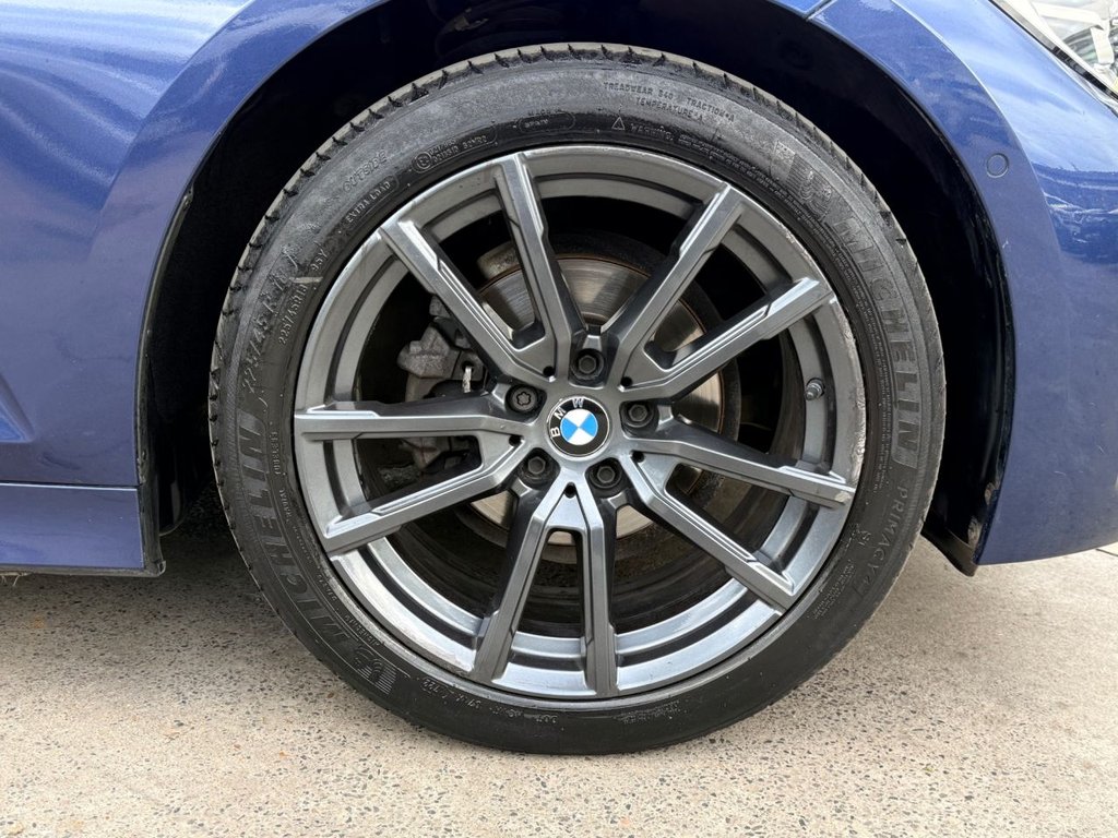 USED 2021 70 BMW 3 SERIES 2.0 318d MHT Sport Saloon 4dr Diesel Hybrid Auto Euro 6 (s/s) (150 ps) APPLE CARPLAY+R/CAMERA+LED+XENON