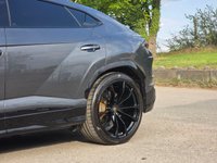 USED 2020 20 LAMBORGHINI URUS 4.0 V8 BiTurbo SUV 5dr Petrol Auto 4WD Euro 6 (650 ps) FLSH|23"|B&O|P'ROOF|AKRAPOVIC