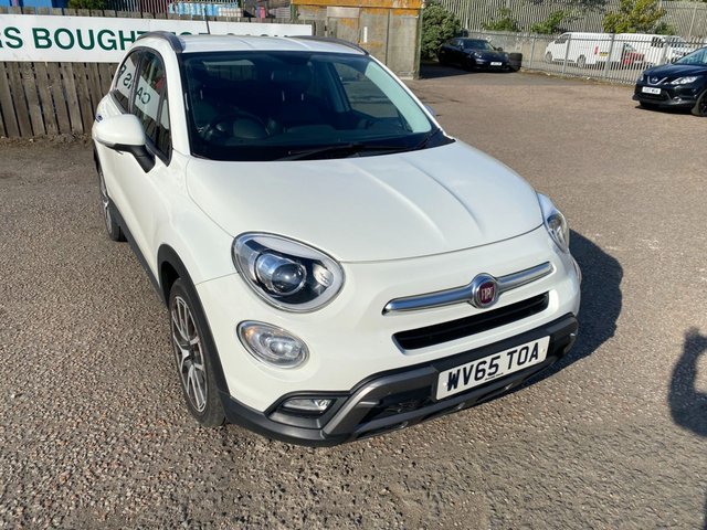 View our Fiat 500x 1.6 MultiJetII Cross Plus SUV 5dr Diesel Manual Euro 6 (s/s) (120 ps)