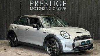 2024 MINI HATCH