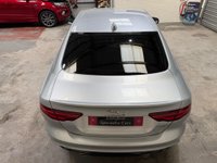 USED 2019 19 JAGUAR XE 2.0 P250i S Auto Euro 6 (s/s) 4dr *AUTOMATIC*ULTRA LOW MILEAGE*
