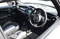 USED 2019 69 MINI HATCH 2.0 John Cooper Works Hatchback 3dr Petrol Steptronic Euro 6 (s/s) (231 ps) LOW MILES / COMFORT & NAV PK