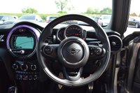 USED 2019 69 MINI HATCH 2.0 John Cooper Works Hatchback 3dr Petrol Steptronic Euro 6 (s/s) (231 ps) LOW MILES / COMFORT & NAV PK