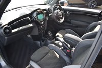 USED 2019 69 MINI HATCH 2.0 John Cooper Works Hatchback 3dr Petrol Steptronic Euro 6 (s/s) (231 ps) LOW MILES / COMFORT & NAV PK