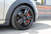 USED 2019 69 MINI HATCH 2.0 John Cooper Works Hatchback 3dr Petrol Steptronic Euro 6 (s/s) (231 ps) LOW MILES / COMFORT & NAV PK