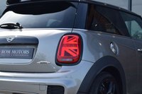 USED 2019 69 MINI HATCH 2.0 John Cooper Works Hatchback 3dr Petrol Steptronic Euro 6 (s/s) (231 ps) LOW MILES / COMFORT & NAV PK