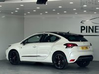 USED 2017 17 DS AUTOMOBILES DS 4 1.6 BlueHDi Performance Line Hatchback 5dr Diesel Manual Euro 6 (s/s) (120 ps) 
