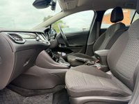 USED 2017 67 VAUXHALL ASTRA 1.4i Turbo SRi Auto Euro 6 (s/s) 5dr FULL VAUXHALL HISTORY