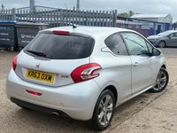 USED 2014 63 PEUGEOT 208 1.2 VTi Allure Euro 5 3dr FULL SERVICE HISTORY