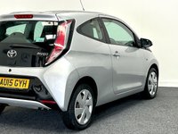 USED 2015 15 TOYOTA AYGO 1.0 VVT-i x-play Hatchback 3dr Petrol Manual Euro 5 Euro 5 (68 ps) **SALES NOW ON**