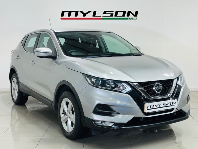 View our NISSAN QASHQAI
