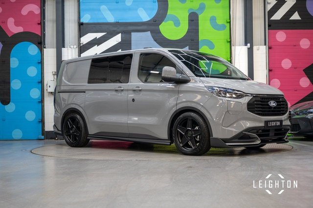 View our FORD TRANSIT CUSTOM