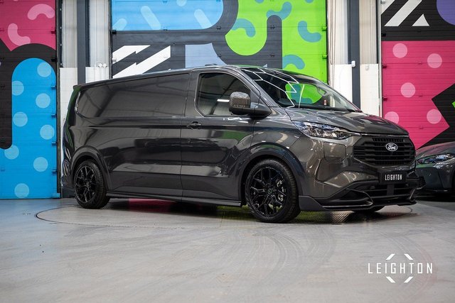 View our FORD TRANSIT CUSTOM