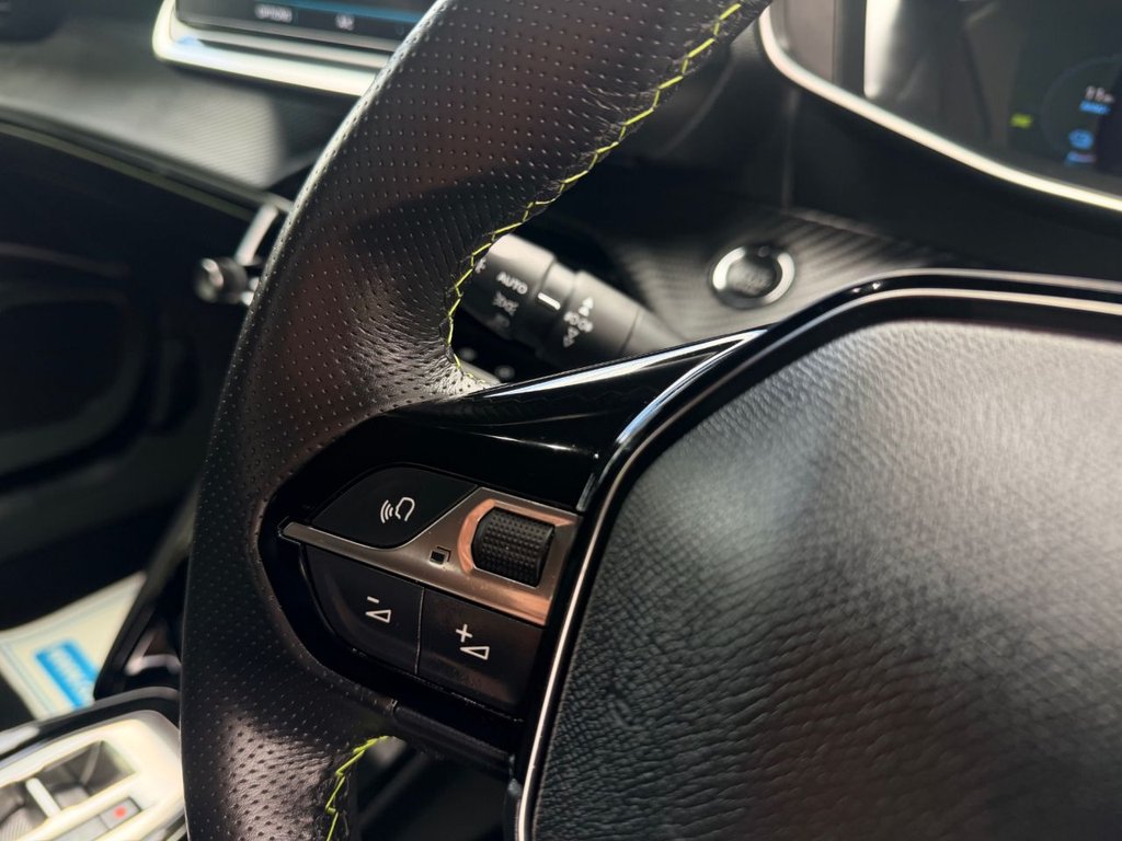USED 2023 23 PEUGEOT E-2008 50kWh GT Premium SUV 5dr Electric Auto (7kW Charger) (136 ps) 1 Owner|SatNav|Camera|Apple CarPlay/Android Auto|Cruise|