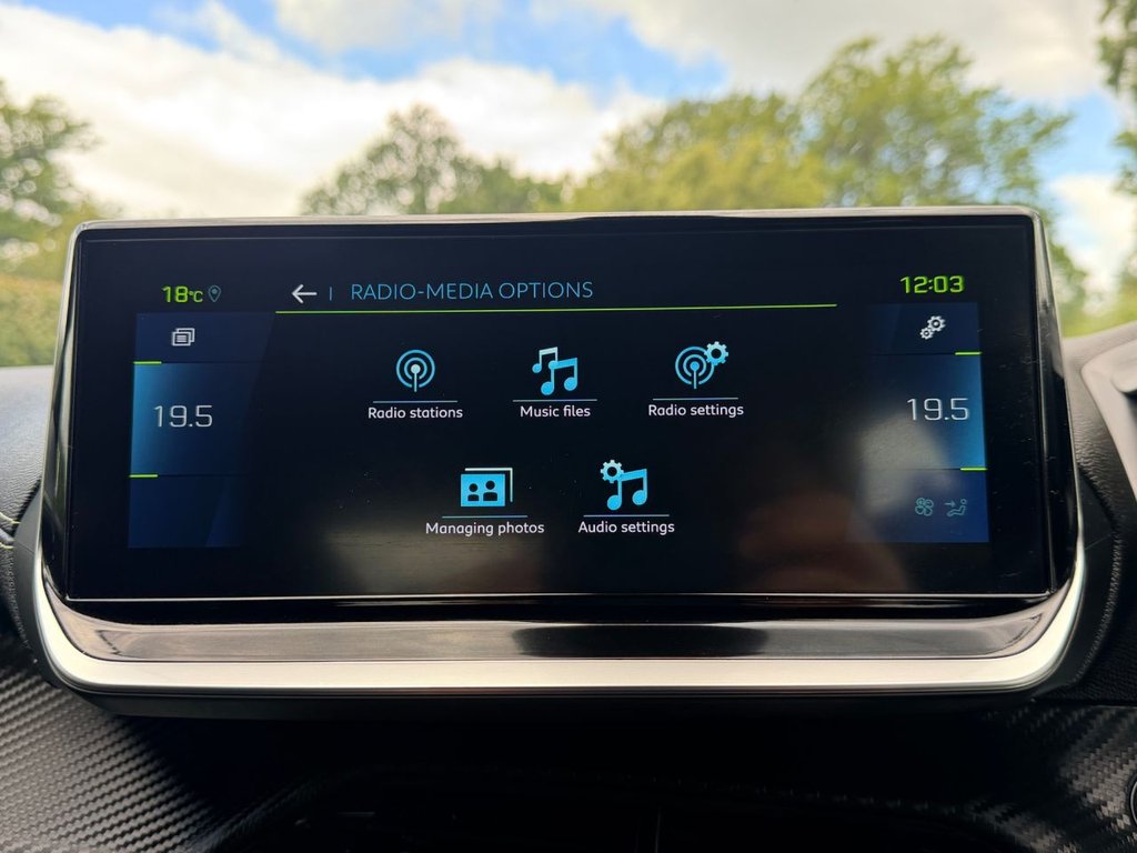 USED 2023 23 PEUGEOT E-2008 50kWh GT Premium SUV 5dr Electric Auto (7kW Charger) (136 ps) 1 Owner|SatNav|Camera|Apple CarPlay/Android Auto|Cruise|