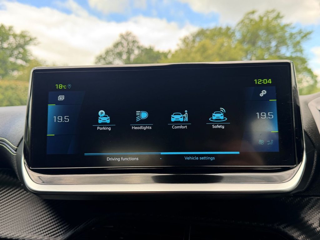 USED 2023 23 PEUGEOT E-2008 50kWh GT Premium SUV 5dr Electric Auto (7kW Charger) (136 ps) 1 Owner|SatNav|Camera|Apple CarPlay/Android Auto|Cruise|