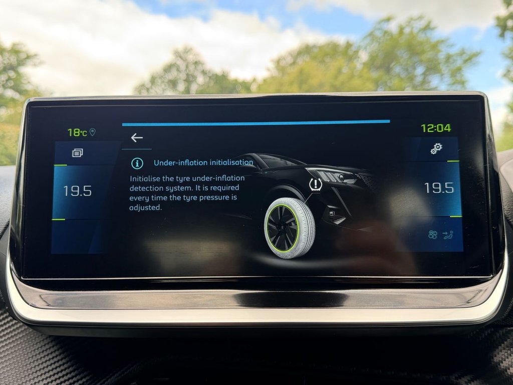 USED 2023 23 PEUGEOT E-2008 50kWh GT Premium SUV 5dr Electric Auto (7kW Charger) (136 ps) 1 Owner|SatNav|Camera|Apple CarPlay/Android Auto|Cruise|