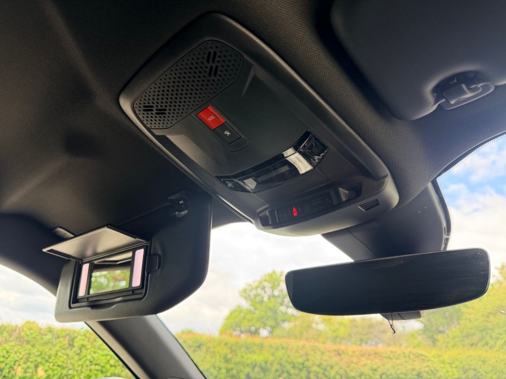 USED 2023 23 PEUGEOT E-2008 50kWh GT Premium SUV 5dr Electric Auto (7kW Charger) (136 ps) 1 Owner|SatNav|Camera|Apple CarPlay/Android Auto|Cruise|
