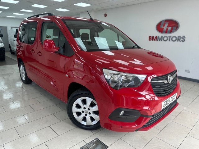 View our VAUXHALL COMBO LIFE