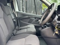 USED 2022 72 RENAULT TRAFIC 2.0 dCi Blue SL28 Business+ Panel Van 5dr Diesel Manual L1 H1 Euro 6 (s/s) (130 ps) Rear Parking Sensors, Bluetooth
