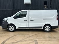 USED 2022 72 RENAULT TRAFIC 2.0 dCi Blue SL28 Business+ Panel Van 5dr Diesel Manual L1 H1 Euro 6 (s/s) (130 ps) Rear Parking Sensors, Bluetooth