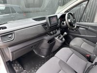 USED 2022 72 RENAULT TRAFIC 2.0 dCi Blue SL28 Business+ Panel Van 5dr Diesel Manual L1 H1 Euro 6 (s/s) (130 ps) Rear Parking Sensors, Bluetooth