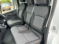USED 2023 23 RENAULT TRAFIC 2.0 dCi Blue SL28 Business Panel Van 5dr Diesel Manual L1 H1 Euro 6 (s/s) (130 ps) 61000 MILES ONE OWNER FROM NEW.