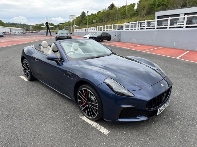 View our Maserati Grancabrio 3.0 V6 Trofeo Convertible 2dr Petrol ZF AWD Euro 6 (s/s) (550 ps)
