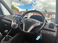 USED 2017 17 HYUNDAI IX20 1.6 CRDi Blue Drive SE Hatchback 5dr Diesel Manual Euro 6 (s/s) (115 ps) THIS SMALL FAMILY DIESEL CAR COMES WITH COMPREHENSIVE SERVICE HISTORY AND MUCH MORE..