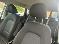 USED 2017 17 HYUNDAI IX20 1.6 CRDi Blue Drive SE Hatchback 5dr Diesel Manual Euro 6 (s/s) (115 ps) THIS SMALL FAMILY DIESEL CAR COMES WITH COMPREHENSIVE SERVICE HISTORY AND MUCH MORE..