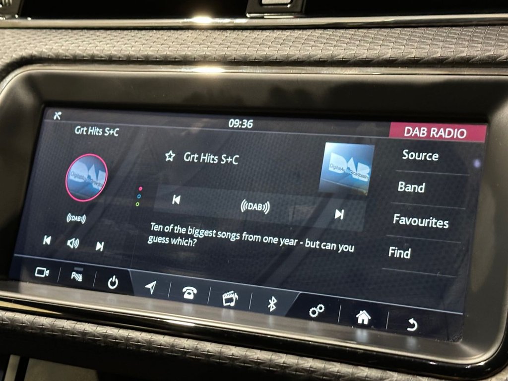 USED 2020 70 LAND ROVER RANGE ROVER EVOQUE 2.0 D150 R-Dynamic S SUV 5dr Diesel Manual FWD Euro 6 (s/s) (150 ps) 