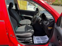 USED 2009 59 HYUNDAI I10 1.2 Comfort Hatchback 5dr Petrol Manual Euro 4 (77 bhp) IDEAL NEW DRIVER CAR + SERVICE HISTORY + FRESH SERVICE + NEW MOT + CHEAP AND ECO TO RUN + AVERAGE 56 MPG + &pound;35 ROAD TAX + INSURANCE GROUP 11 + SOLID RED COLOUR + SPEC INCLUDES ALLOY WHEELS, FRONT FOGLIGHTS, CLOTH INTERIOR, REMOTE LOCKING, ELECTRIC WINDOWS, A/C, CD/ RADIO/ AUX + 3 MONTHS WARRANTY + 12 MONTHS AA BREAKDOWN COVER INCLUDED