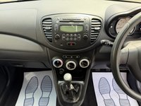 USED 2009 59 HYUNDAI I10 1.2 Comfort Hatchback 5dr Petrol Manual Euro 4 (77 bhp) IDEAL NEW DRIVER CAR + SERVICE HISTORY + FRESH SERVICE + NEW MOT + CHEAP AND ECO TO RUN + AVERAGE 56 MPG + &pound;35 ROAD TAX + INSURANCE GROUP 11 + SOLID RED COLOUR + SPEC INCLUDES ALLOY WHEELS, FRONT FOGLIGHTS, CLOTH INTERIOR, REMOTE LOCKING, ELECTRIC WINDOWS, A/C, CD/ RADIO/ AUX + 3 MONTHS WARRANTY + 12 MONTHS AA BREAKDOWN COVER INCLUDED